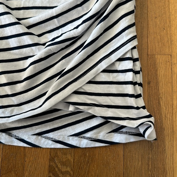 *last day 5/12!* BTFBM | Women’s white and navy striped, side rouched, dress - Picture 8 of 16